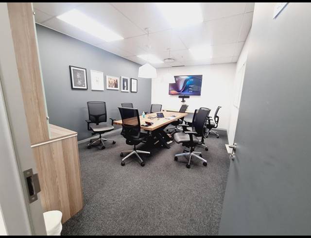 BUSINESS PROPERTY TO RENT IN MENLYN